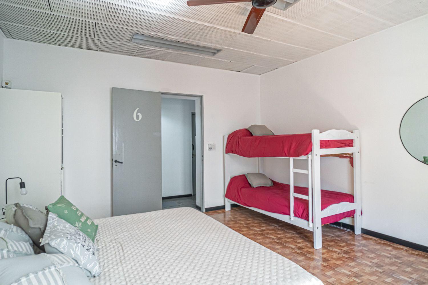 Maison Colonial Hostel *